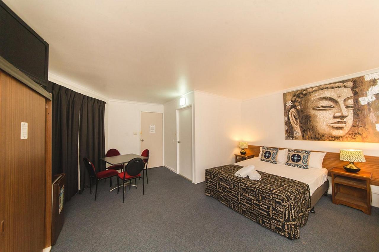Motel Hampton 3*